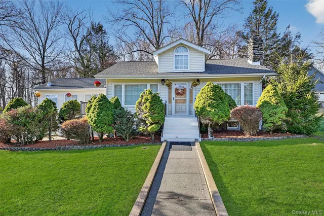 $625,000 | 17 Pine Hill Road, Highland Mills, NY 10930