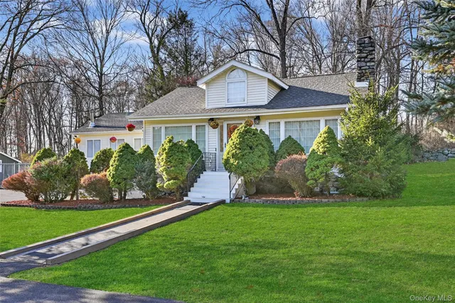 $625,000 | 17 Pine Hill Road, Highland Mills, NY 10930