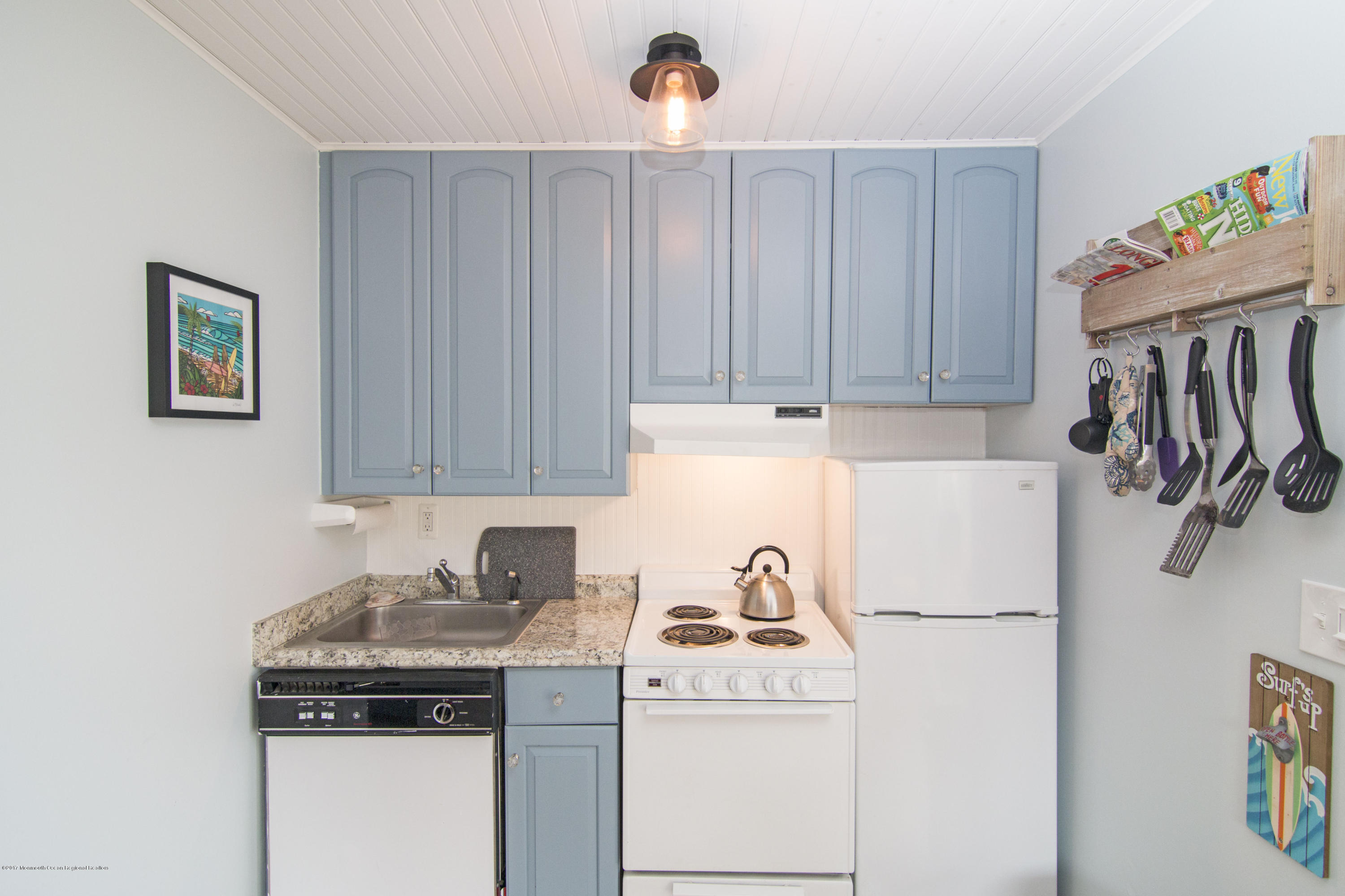 605 Ocean Road, Unit A Spring Lake Heights, NJ 07762 - Photo 10 of 18 a utility room with dryer and washer