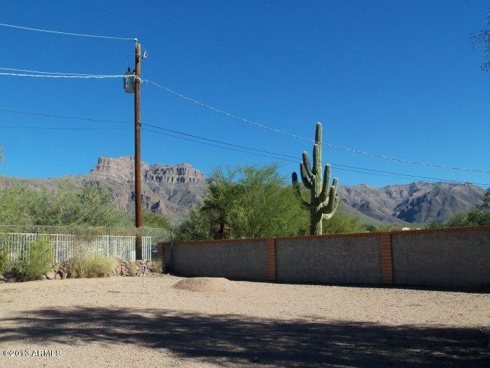 1171 South Geronimo Road Apache Junction, AZ 85119 - Photo 5 of 27 Your back Yard - Supersition Mountains