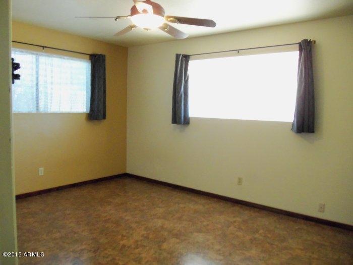 1171 South Geronimo Road Apache Junction, AZ 85119 - Photo 9 of 27 Large master bedroom 15x12