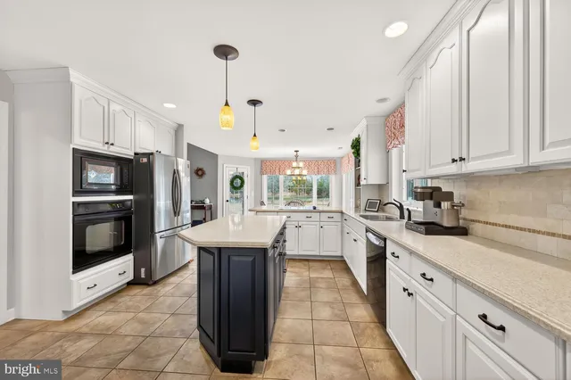 $1,100,000 | 5211 Heron Boulevard, Cambridge, MD 21613