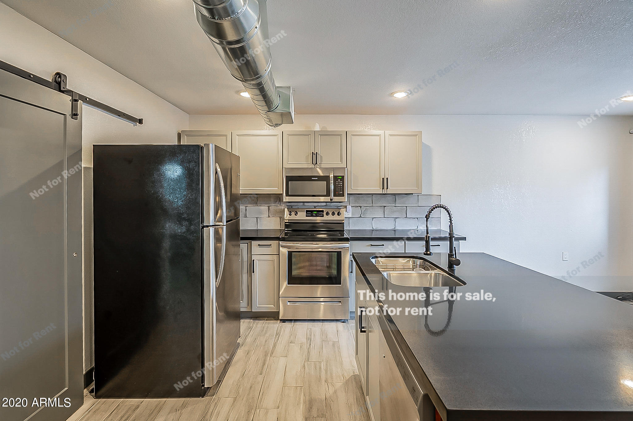2021 East Osborn Road, Unit 1 Phoenix, AZ 85016 - Photo 8 of 13 listing_5