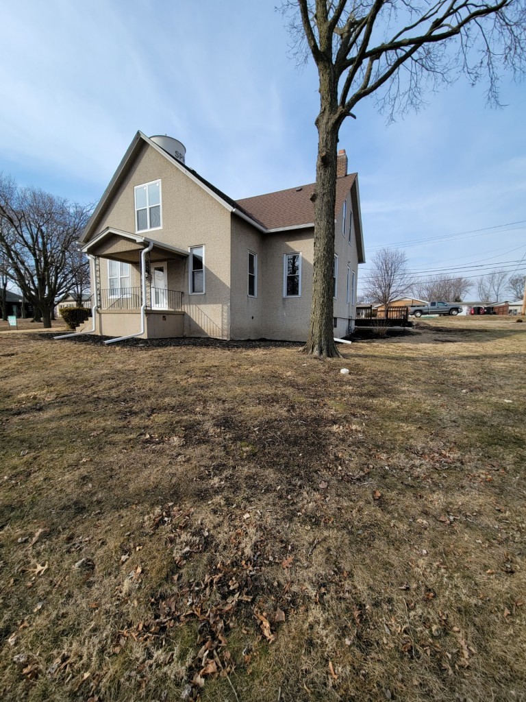 300 East Erie Street Spring Valley, IL 61362 - Photo 6 of 22