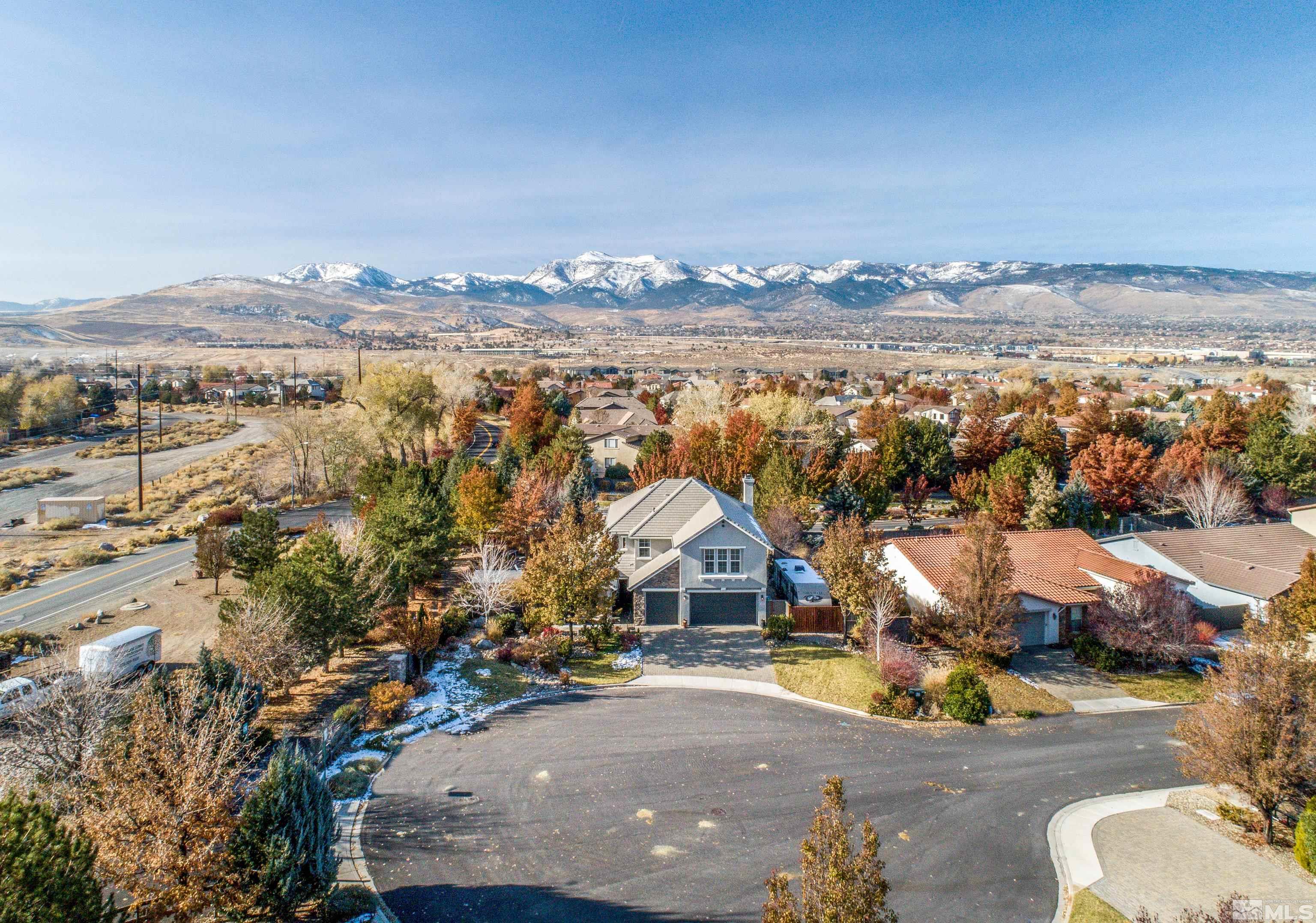 650 Paso Fino Court Reno, NV 89521 - Photo 2 of 35 Photo 2