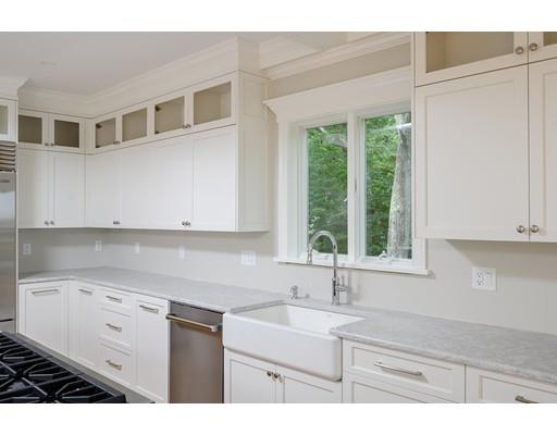 28 Bow Street Cohasset, MA 02025 - Photo 9 of 31