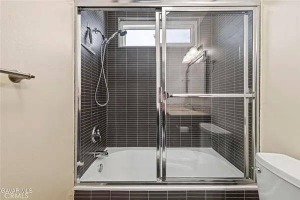 $459,900 | 3220 Altura Avenue, Unit 220, Glendale, CA 91214