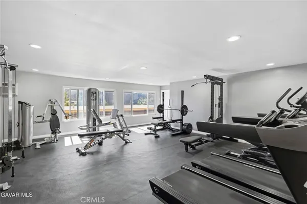 $459,900 | 3220 Altura Avenue, Unit 220, Glendale, CA 91214