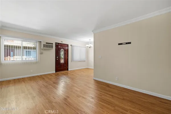 $459,900 | 3220 Altura Avenue, Unit 220, Glendale, CA 91214