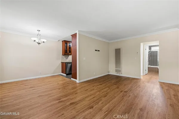 $459,900 | 3220 Altura Avenue, Unit 220, Glendale, CA 91214