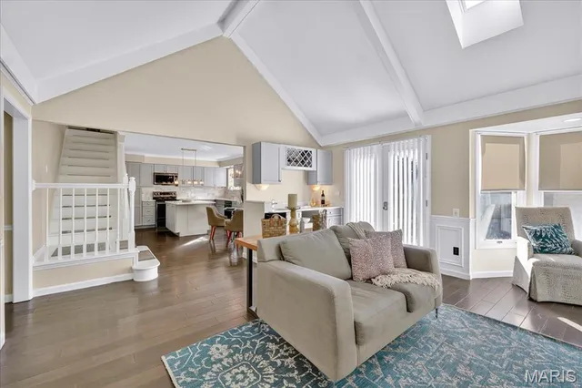 $459,000 | 26 Webster Oaks Drive, St. Louis, MO 63119