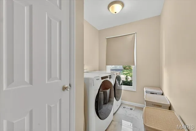 $459,000 | 26 Webster Oaks Drive, St. Louis, MO 63119