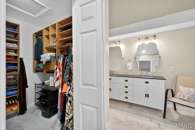 $459,000 | 26 Webster Oaks Drive, St. Louis, MO 63119