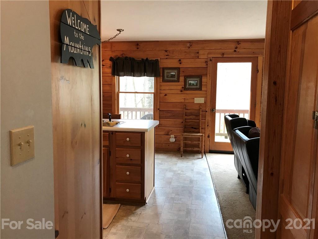 19 Sunrise Ridge Maggie Valley, NC 28751 - Photo 14 of 48 Gallery Image 14