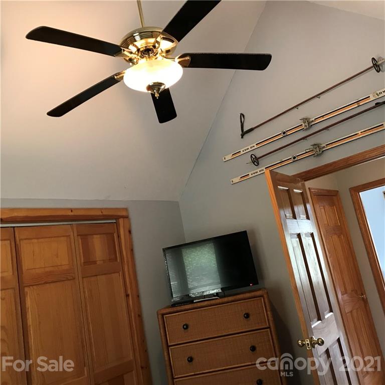 19 Sunrise Ridge Maggie Valley, NC 28751 - Photo 33 of 48 Gallery Image 33