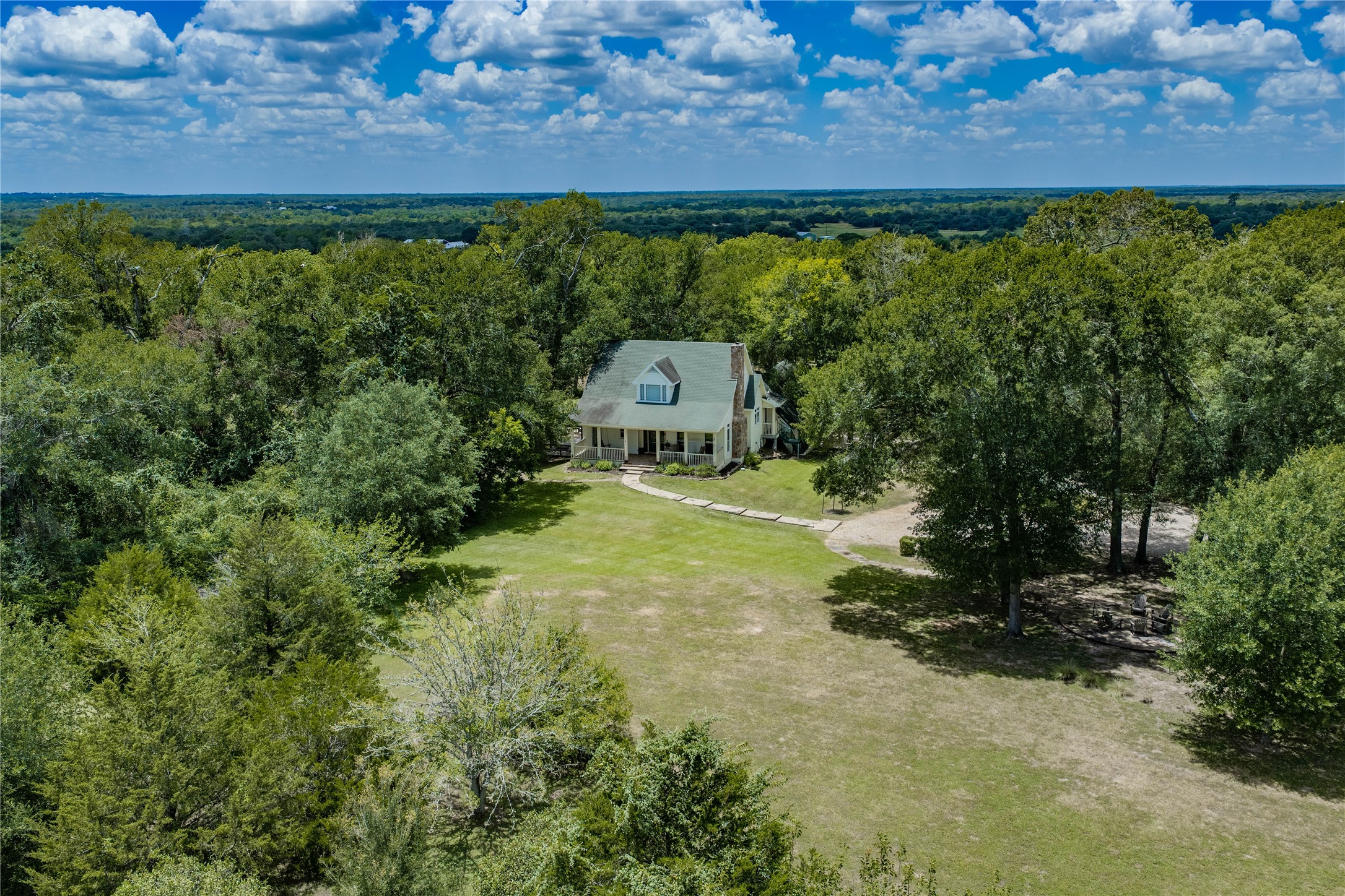 533 Bybee Road Round Top, TX 78954 - Photo 2 of 34 Gallery Image 2