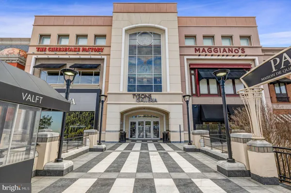 $2,295,000 | 2633 Wooster Court, Vienna, VA 22180