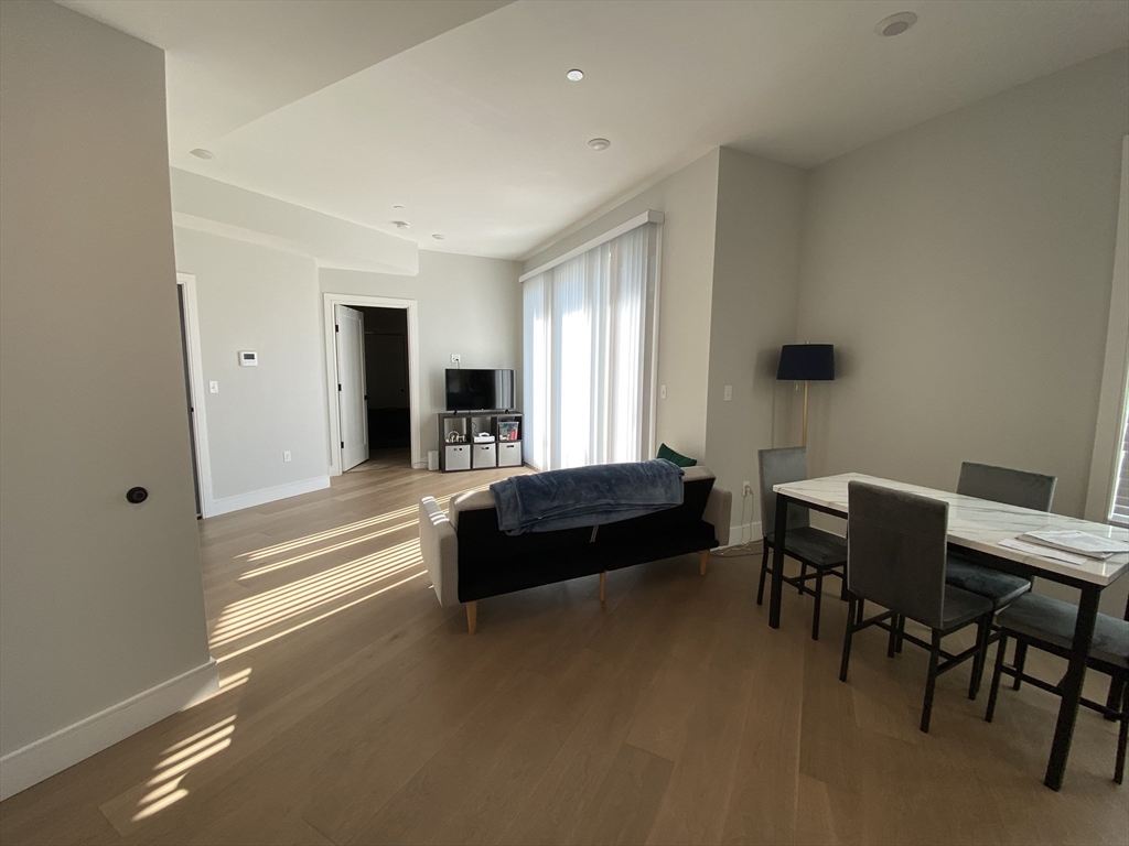 33 Ward Street, Unit 3 Boston, MA 02127 - Photo 1 of 19