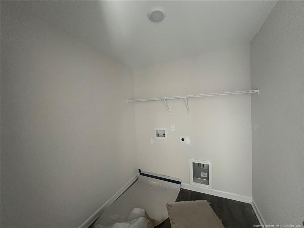 4075 Blue Springs Road Red Springs, NC 28377 - Photo 24 of 28 a view of livingroom with shower