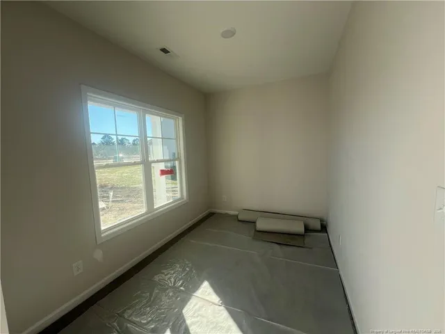 a view of empty room with window