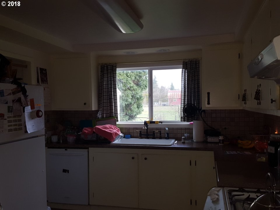 2016 Northwest 179th Street Ridgefield, WA 98642 - Photo 8 of 17 Gallery Image 8