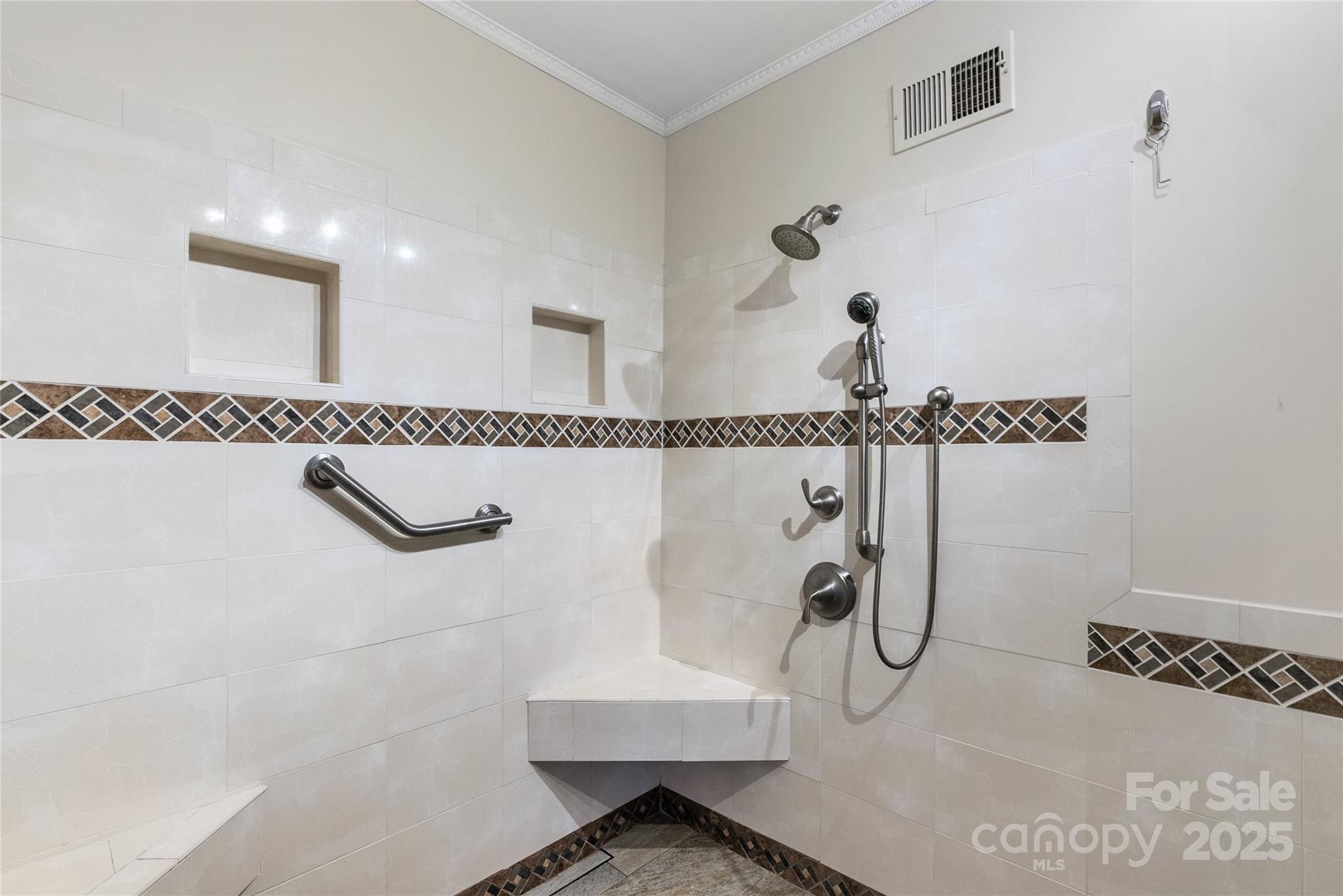 135 Valley View Lane Tryon, NC 28782 - Photo 23 of 48 Gallery Image 23