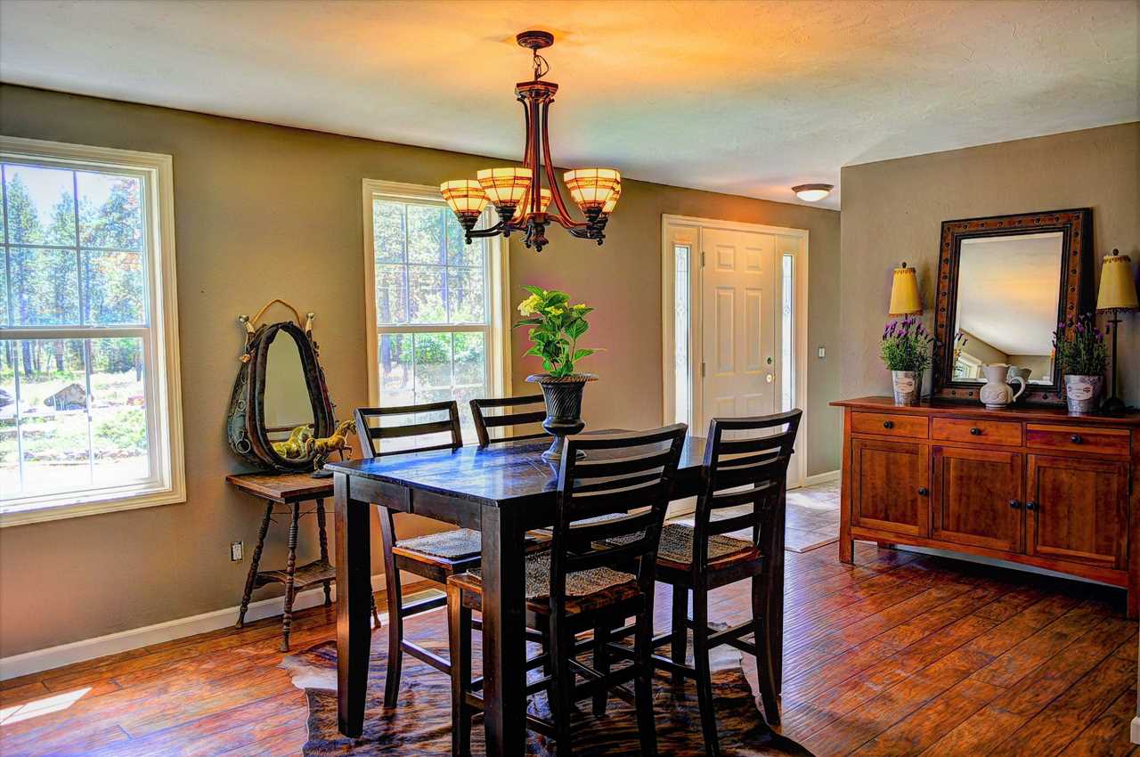 15908 South Malloy Prairie Road Cheney, WA 99004 - Photo 4 of 20