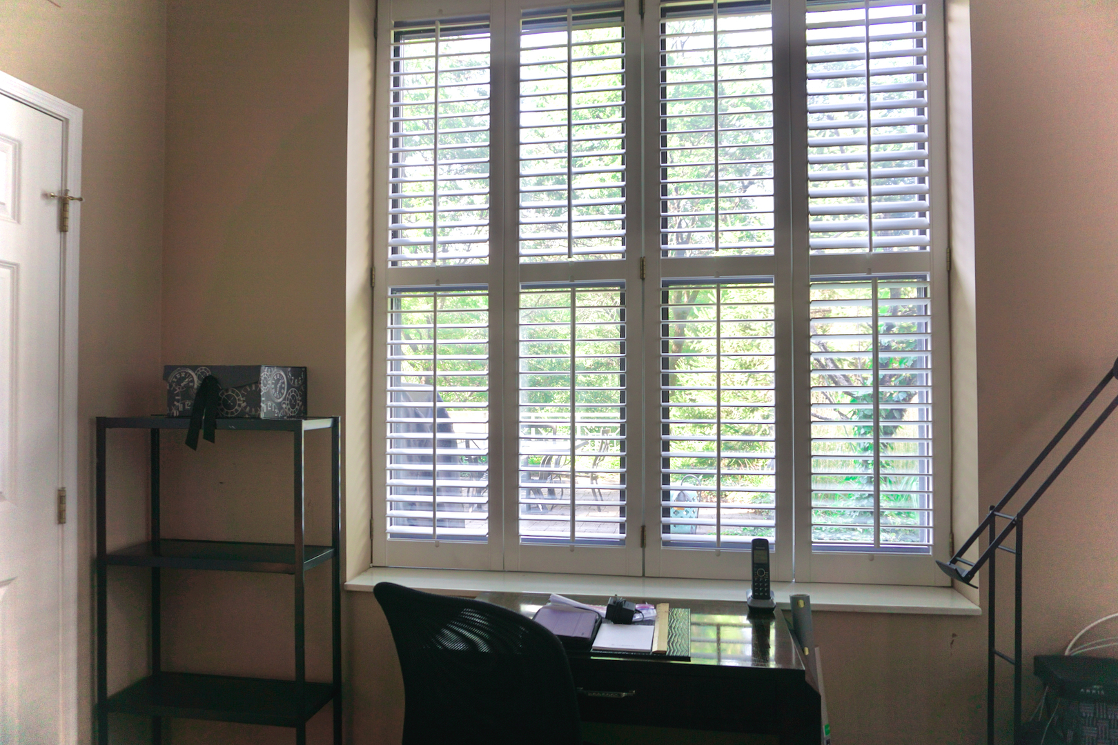 55 West Delaware Place, Unit 221 Chicago, IL 60610 - Photo 21 of 29 a view of a room and a window