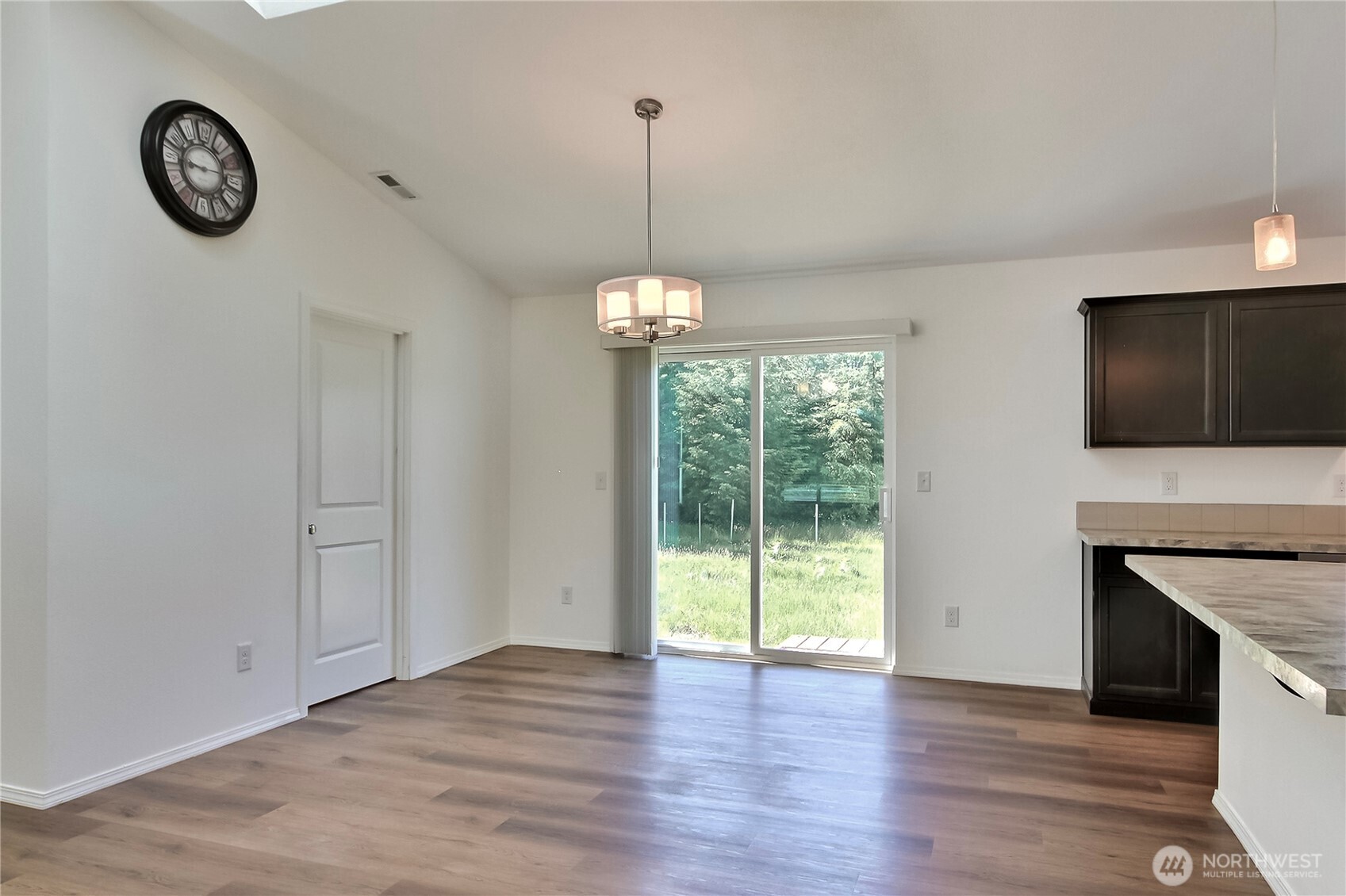 250 Hewitt Road, Unit 23 Chehalis, WA 98532 - Photo 3 of 16