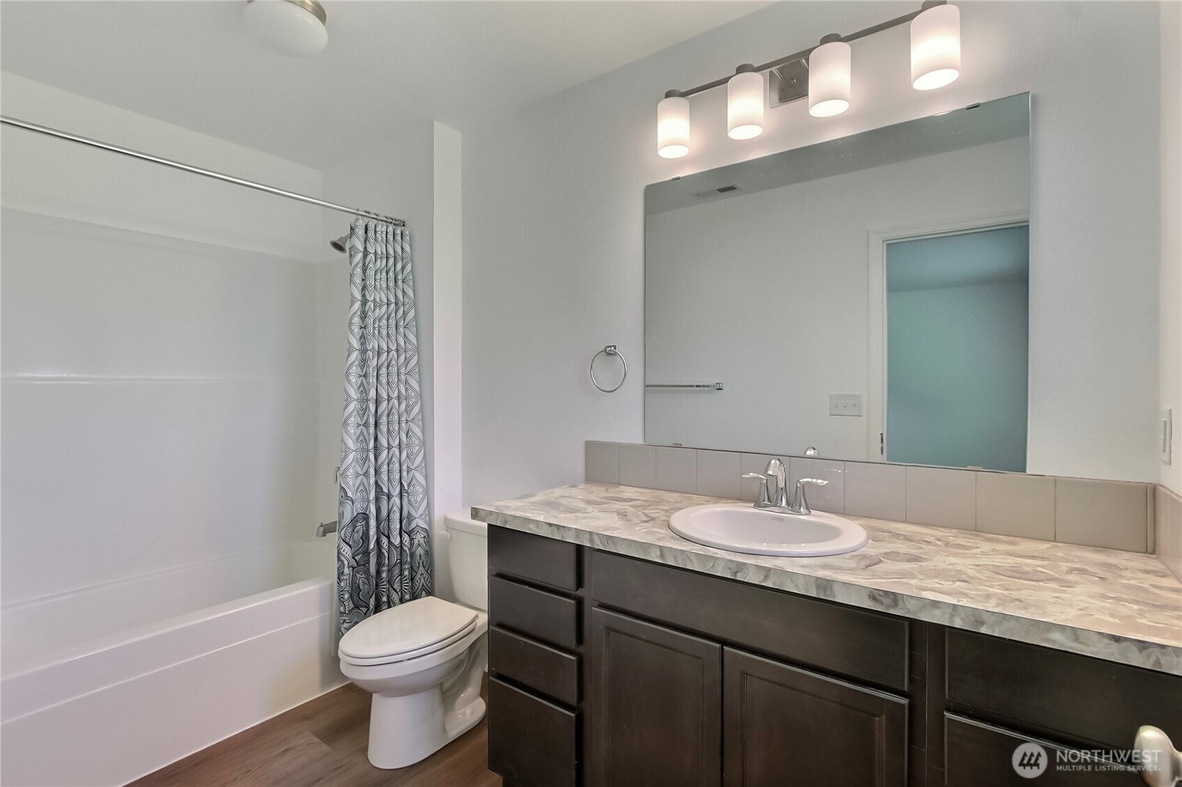 250 Hewitt Road, Unit 23 Chehalis, WA 98532 - Photo 10 of 16