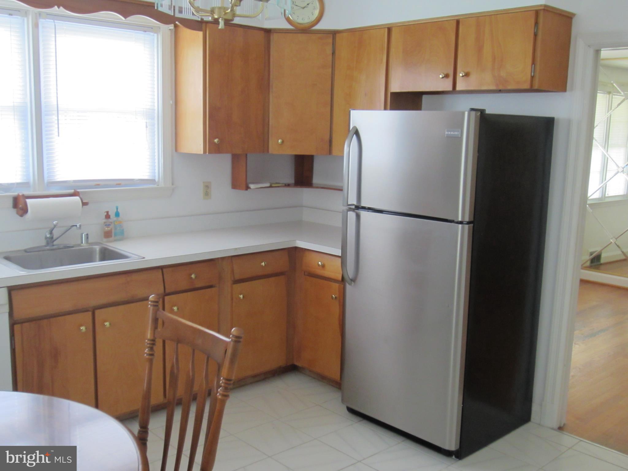 4117 Kahlston Road Baltimore, MD 21236 - Photo 13 of 25 large Kitchen with new appliances
