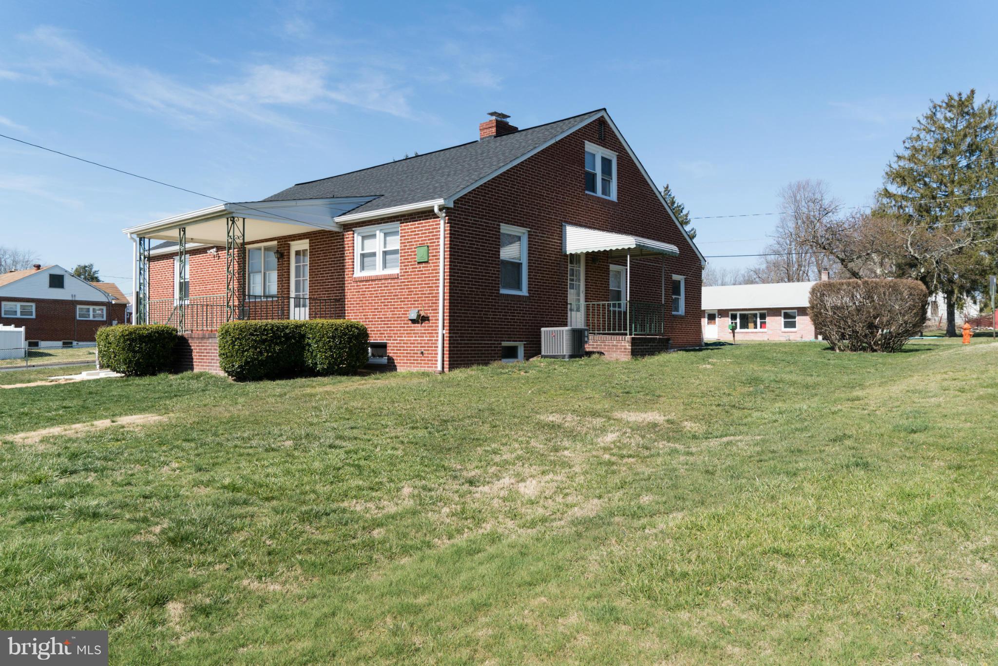 4117 Kahlston Road Baltimore, MD 21236 - Photo 5 of 25 Back view of the house