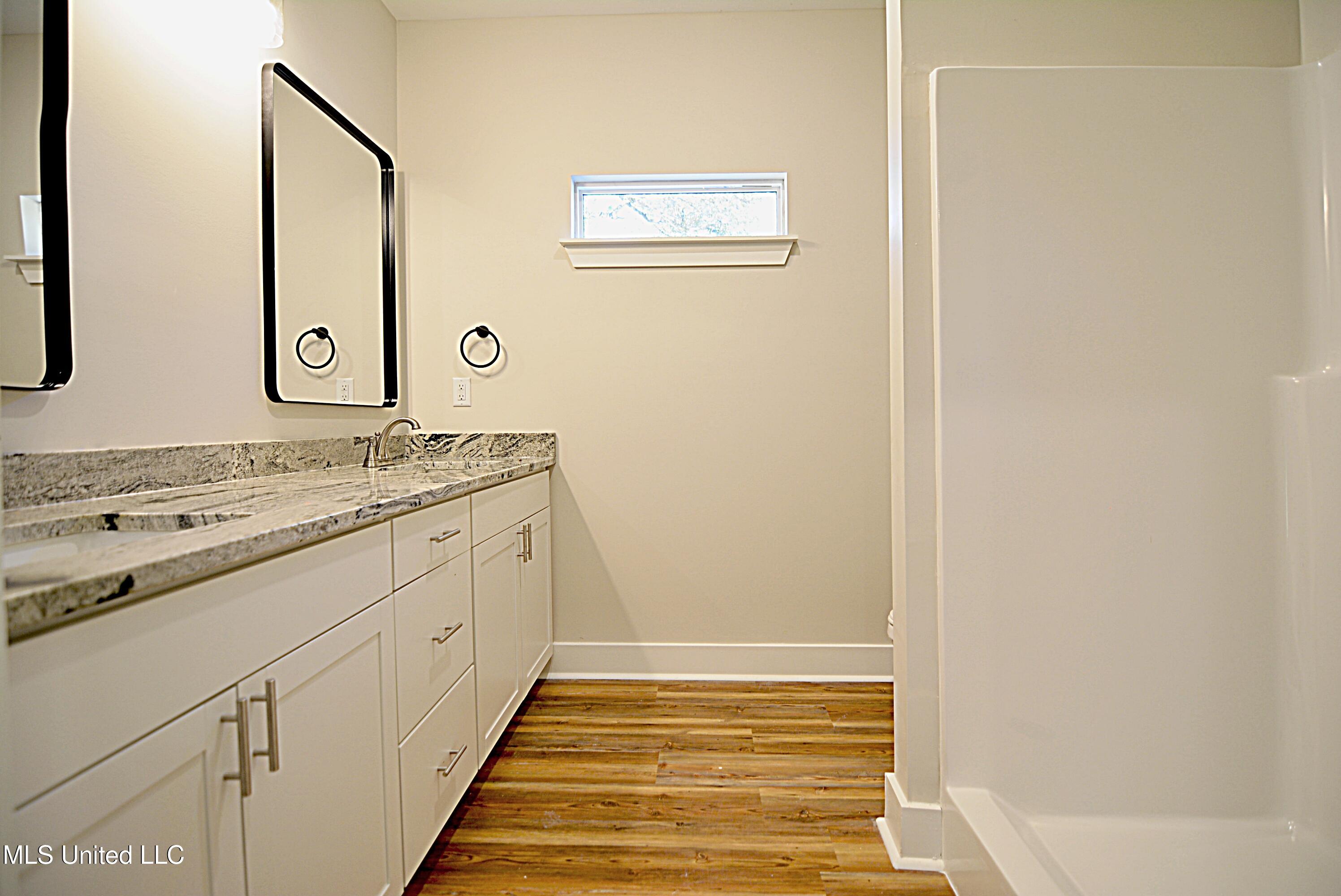 334 Tribble Road Holly Springs, MS 38635 - Photo 11 of 24 Master Bathroom