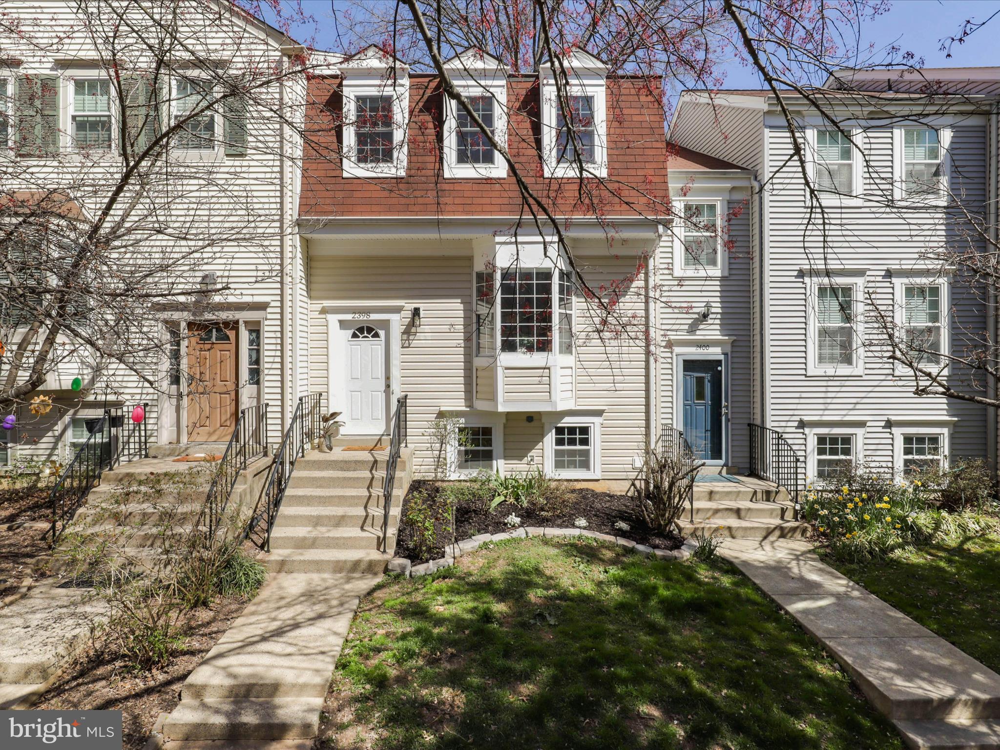 2398 Ridgehampton Court Reston, VA 20191 - Photo 2 of 52 Welcome Home!