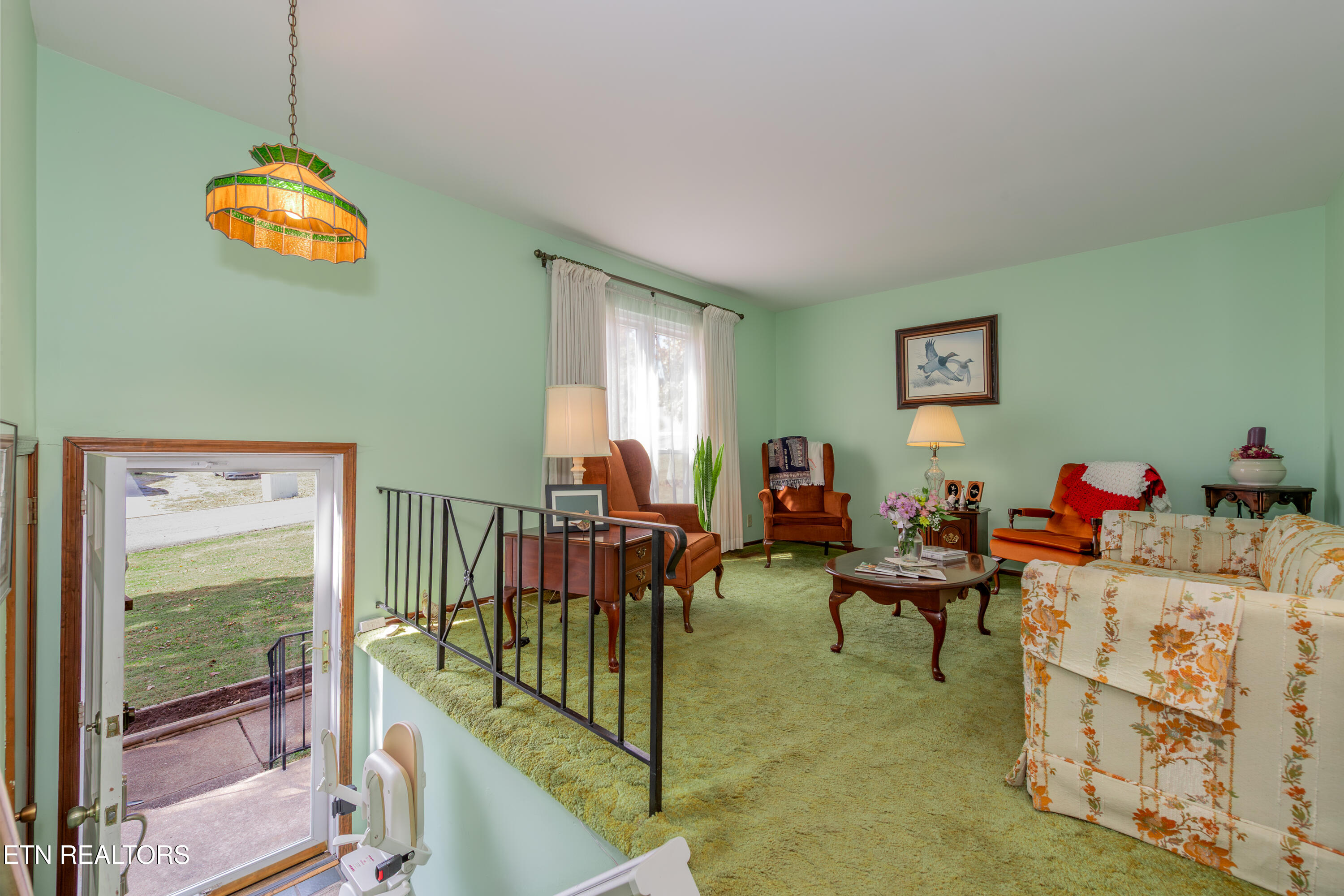 5301 Fontaine Road Knoxville, TN 37920 - Photo 4 of 57 HOB_0116-Edit