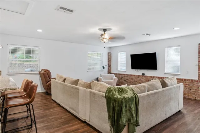 $350,000 | 105 Grass Knoll Drive, Hideaway, TX 75771