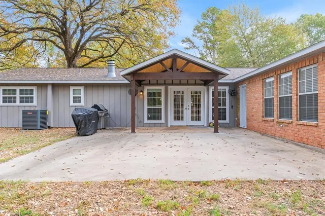 $350,000 | 105 Grass Knoll Drive, Hideaway, TX 75771