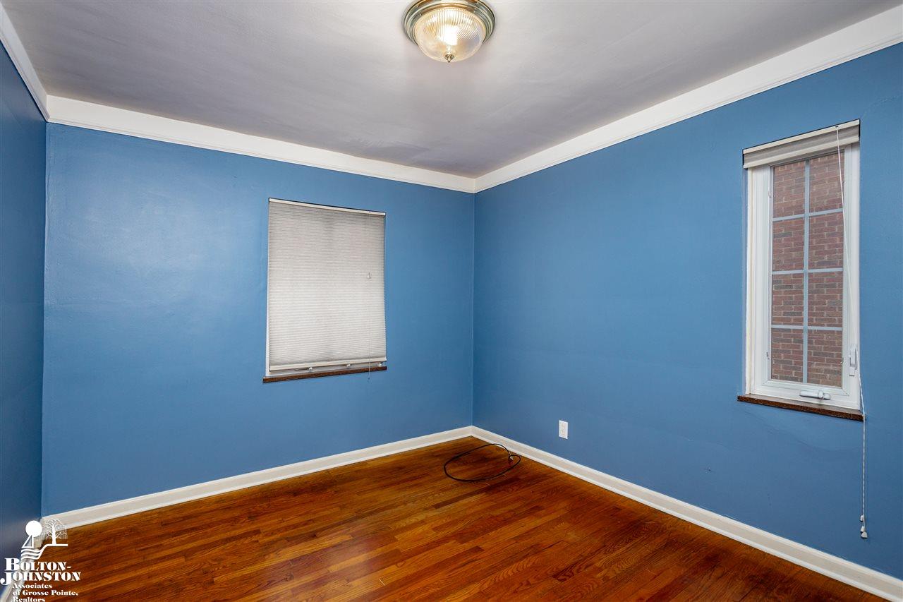 420 Cloverly Road Grosse Pointe Farms, MI 48236 - Photo 16 of 39