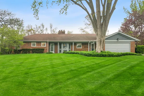 $650,000 | 552 Cumnock Road, Inverness, IL 60067