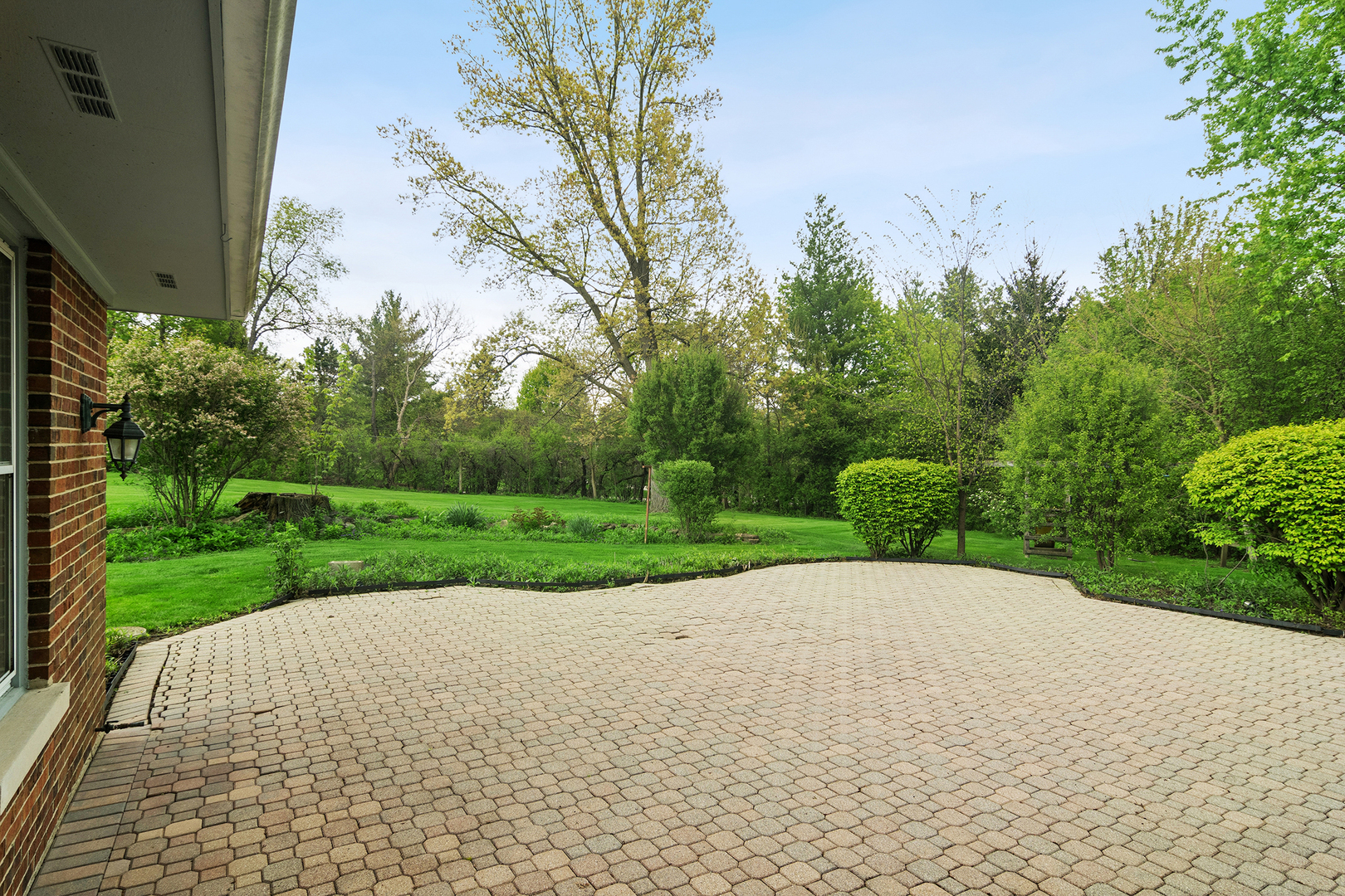 552 Cumnock Road Inverness, IL 60067 - Photo 31 of 32 Gallery Image 31