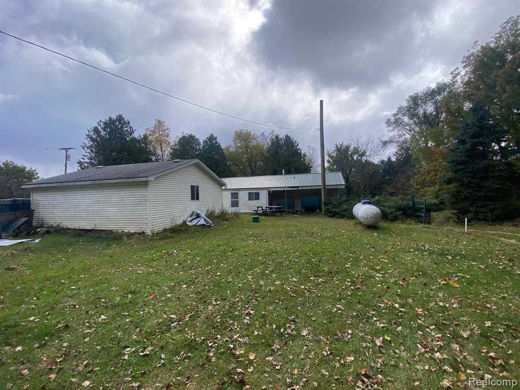 3979 Haines Road Attica, MI 48412 - Photo 9 of 18 Gallery Image 9