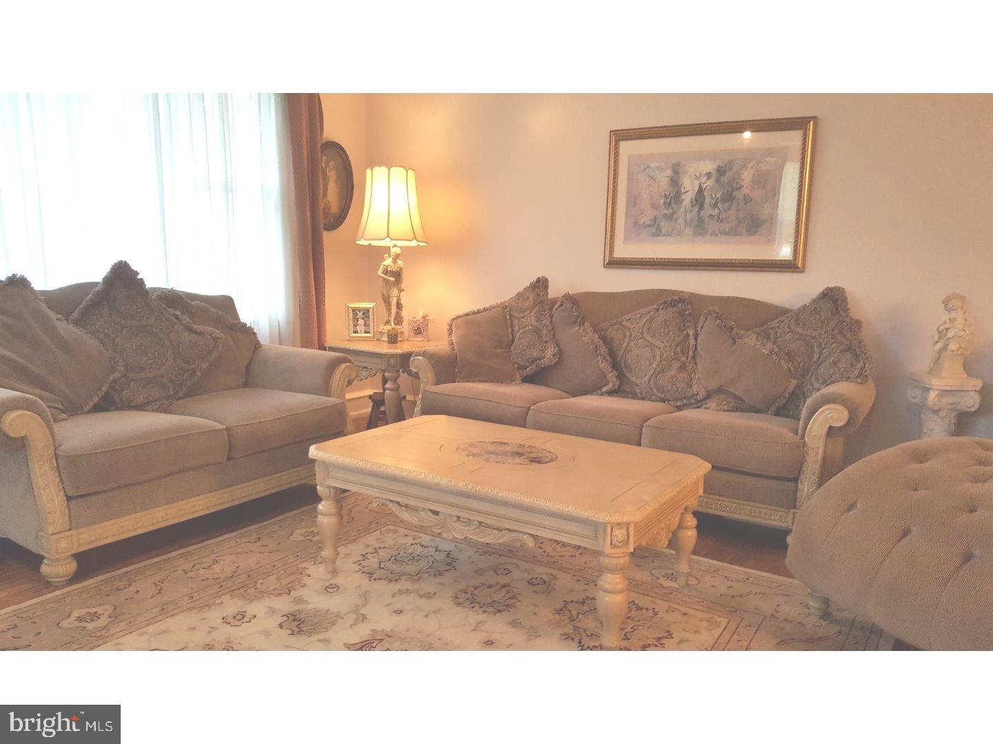 9434 Krewstown Road Philadelphia, PA 19115 - Photo 13 of 24 Living Room