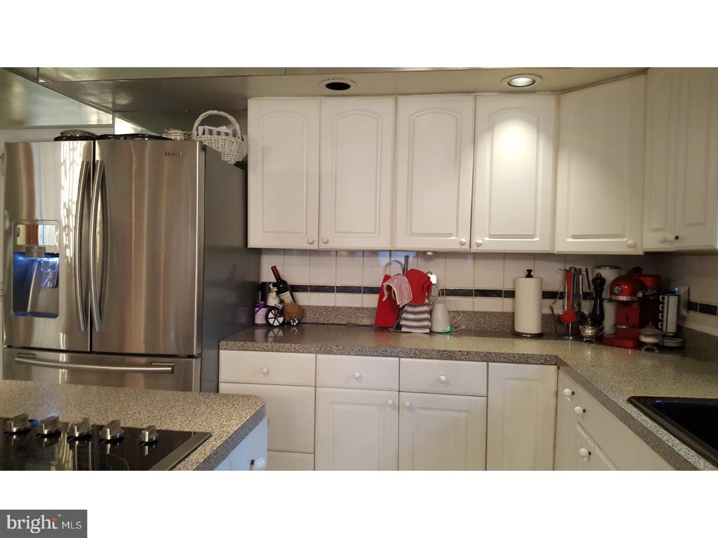 9434 Krewstown Road Philadelphia, PA 19115 - Photo 19 of 24 Kitchen