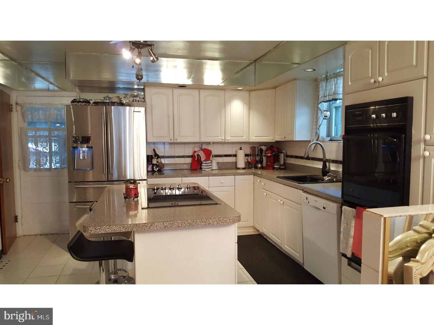 9434 Krewstown Road Philadelphia, PA 19115 - Photo 20 of 24 Kitchen