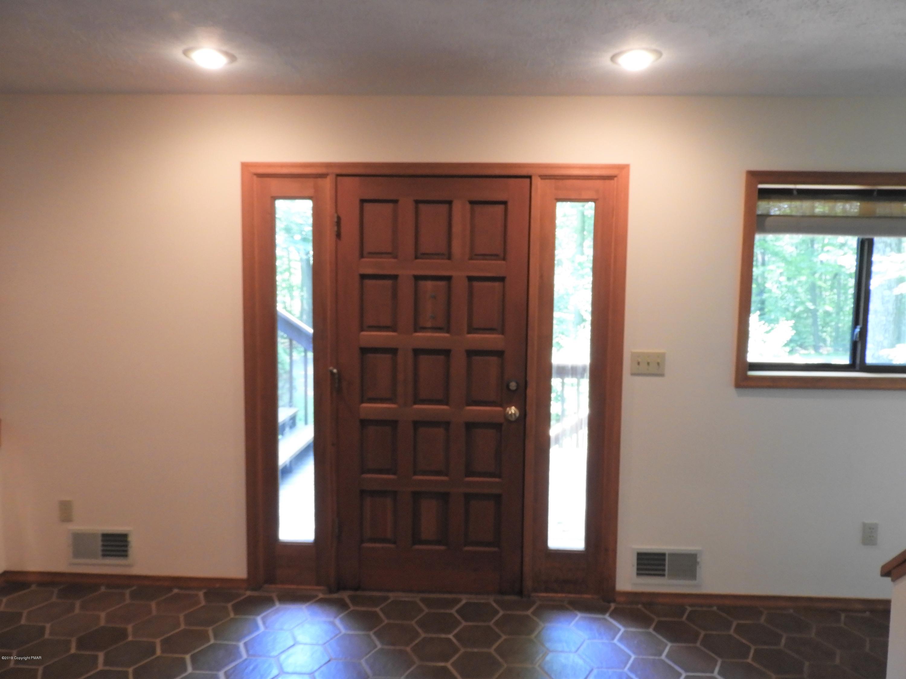 1027 Overlook Road Newfoundland, PA 18445 - Photo 15 of 42 DSCN2138