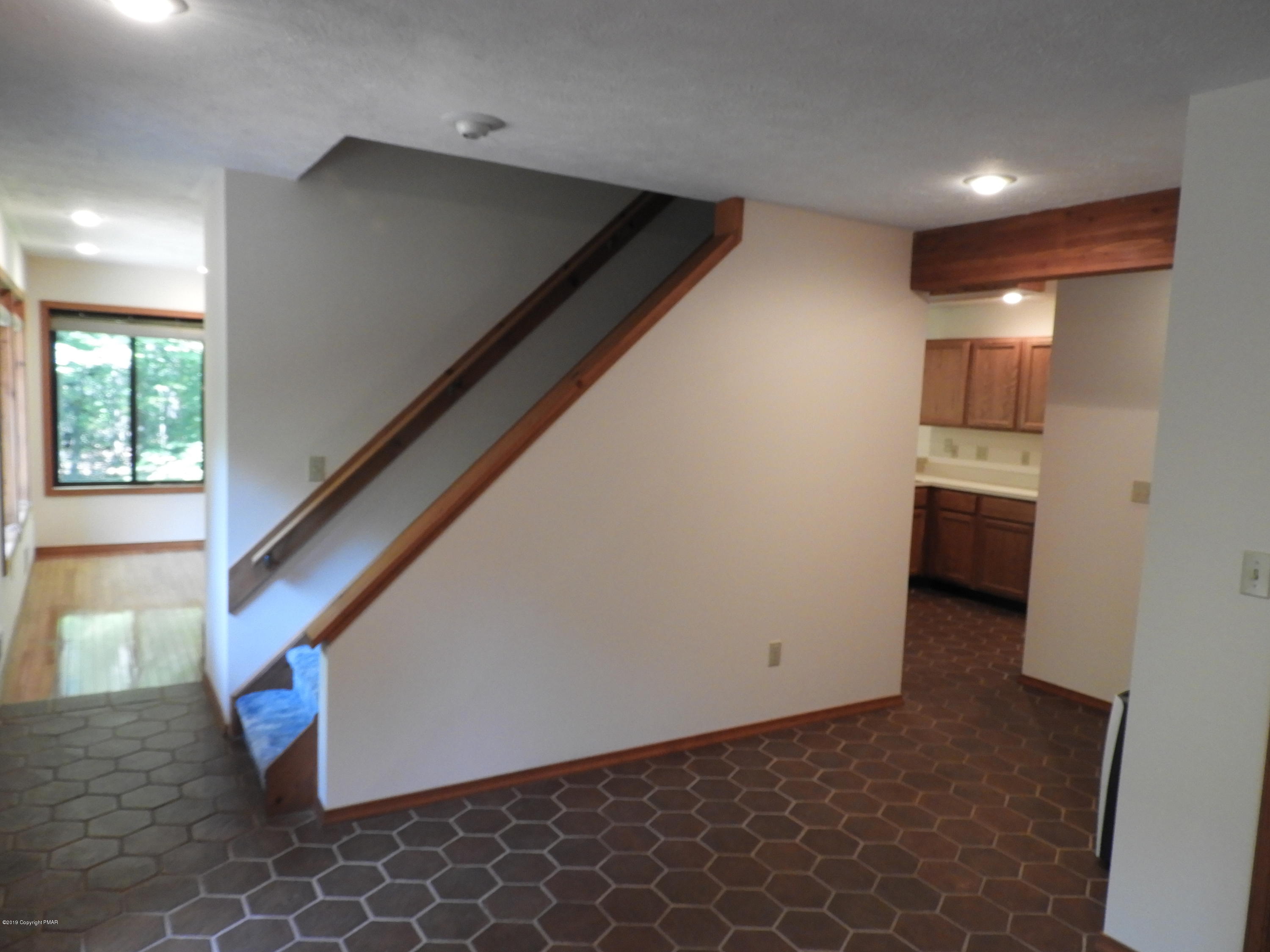 1027 Overlook Road Newfoundland, PA 18445 - Photo 16 of 42 DSCN2139