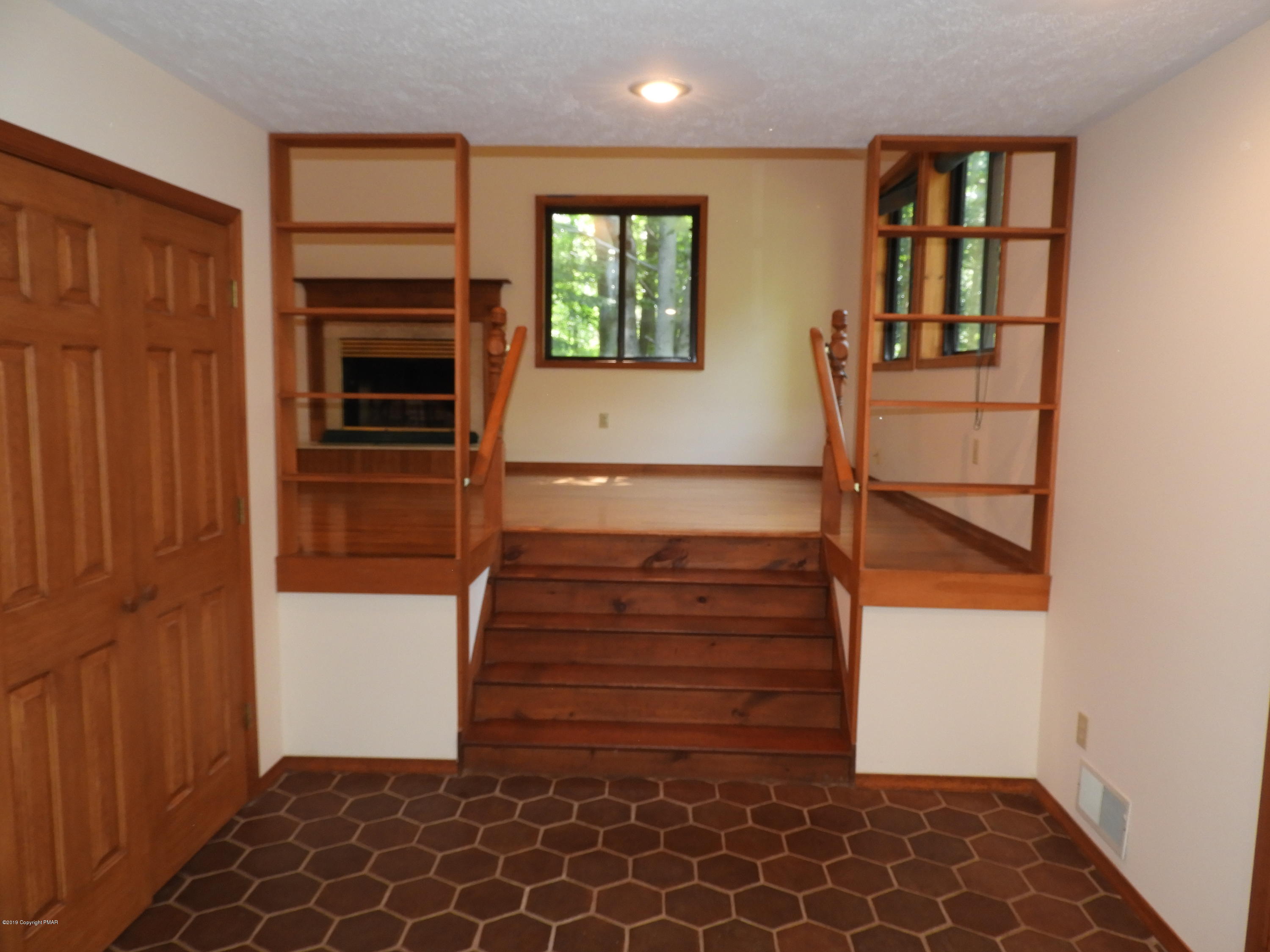 1027 Overlook Road Newfoundland, PA 18445 - Photo 17 of 42 DSCN2140