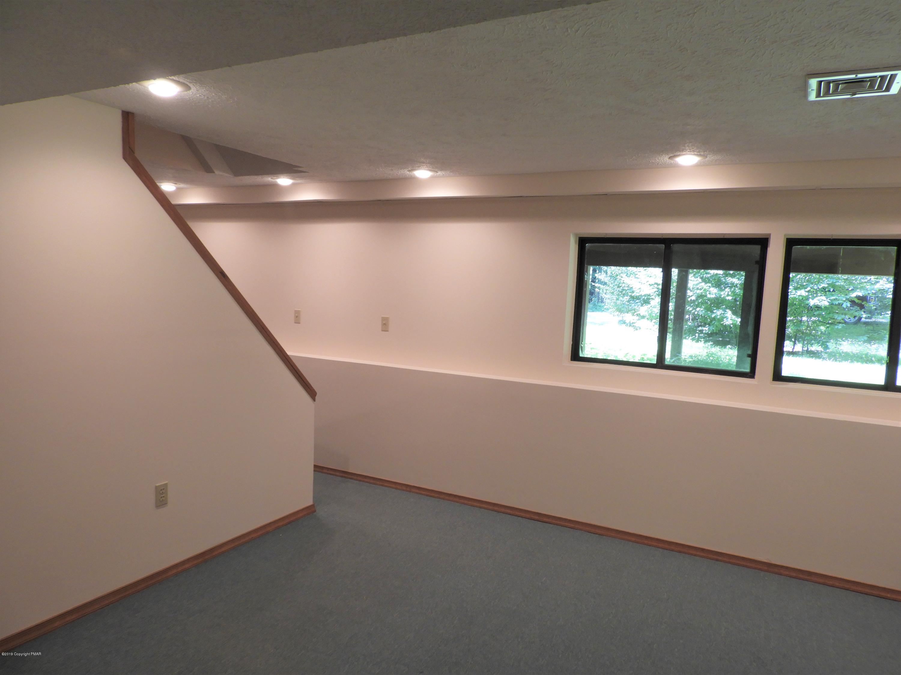 1027 Overlook Road Newfoundland, PA 18445 - Photo 40 of 42 DSCN2166