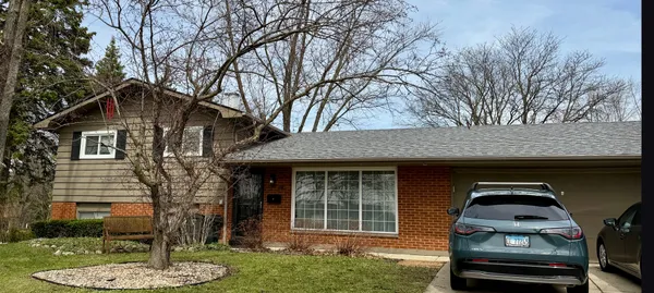 $399,900 | 1885 North Newport Road, Hoffman Estates, IL 60169