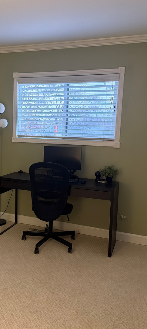 1885 North Newport Road Hoffman Estates, IL 60169 - Photo 4 of 8